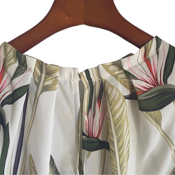 Ann Taylor Ruffle Mock Neck Floral Sleeveless Blouse - Picture 3 of 7